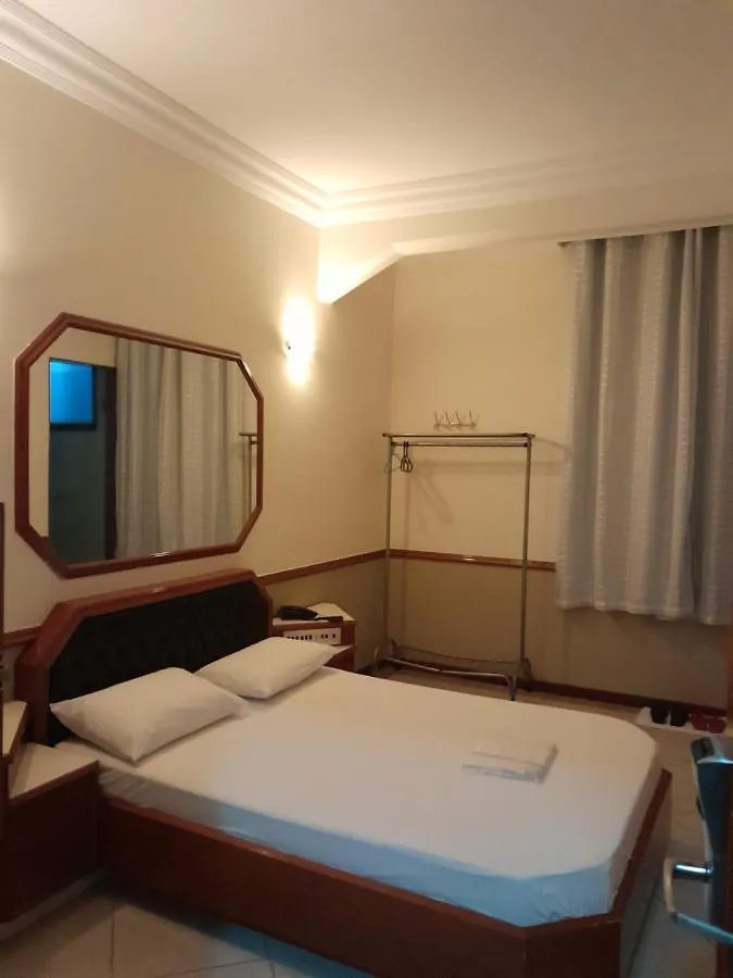 Hotel Paris Sao Paulo